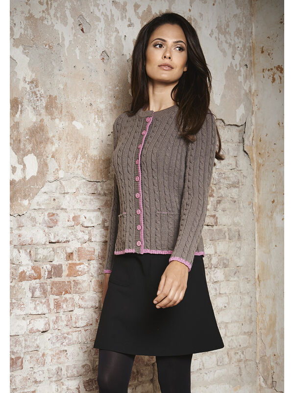 Lana Grossa ЖАКЕТ С КОСАМИ И РЕЗИНКОЙ Cool Wool