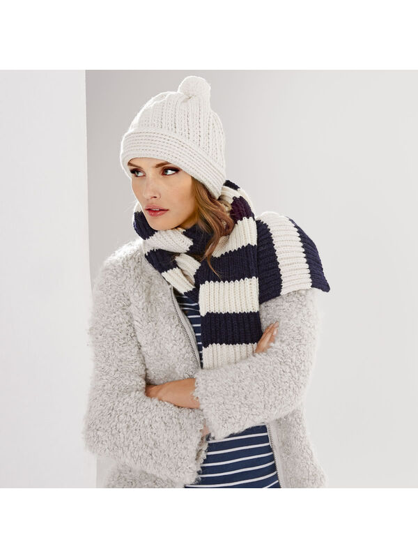 Lana Grossa Шапка с отворотом и рельефным узором Alta Moda Alpaca