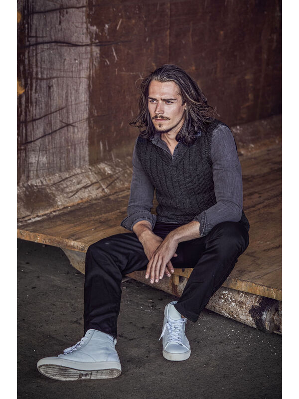 Lana Grossa ЖИЛЕТ Cool Wool Big