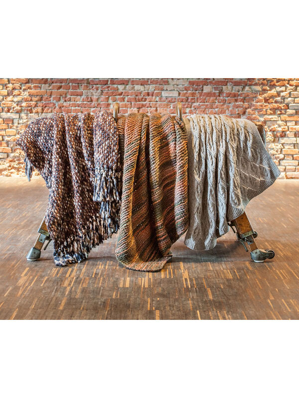 Lana Grossa ПОКРЫВАЛО С АЖУРНЫМ УЗОРОМ ИЗ РОМБОВ И КОС  Alta Moda Alpaca