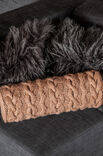 Lana Grossa ЧЕХОЛ ДЛЯ ПОДГОЛОВНИКА, СВЯЗАННЫЙ АРАНОВЫМ УЗОРОМ Lala Berlin Lovely Cotton