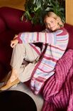 Lana Grossa ПОЛОСАТОЕ ПАЛЬТО, СВЯЗАННОЕ ЛИЦЕВОЙ ГЛАДЬЮ Mohair Moda