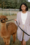 Lana Grossa ЖАКЕТ, СВЯЗАННЫЙ УЗОРОМ С КОСАМИ Natural Alpaca Pelo