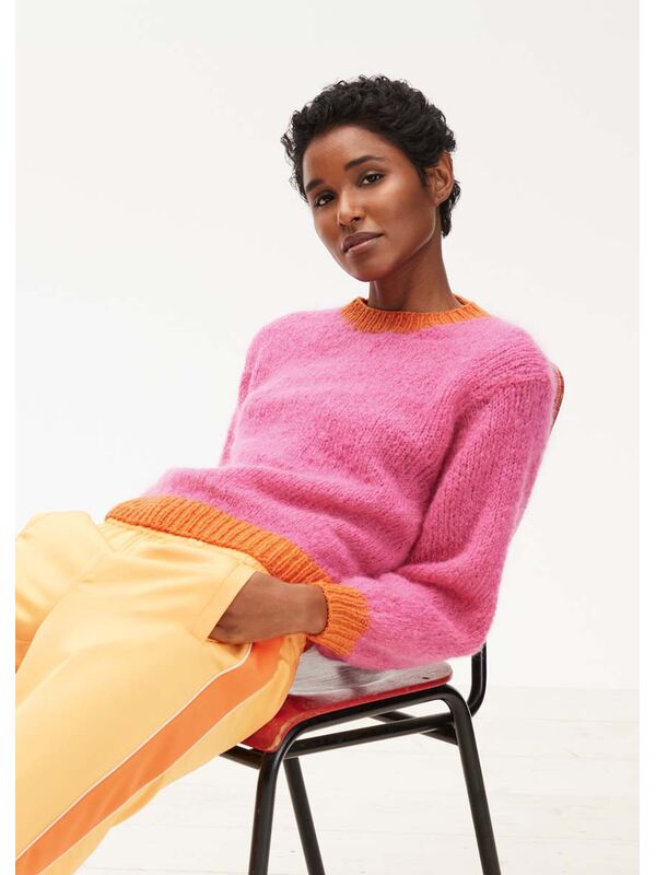 Lana Grossa ДЖЕМПЕР, СВЯЗАННЫЙ ЛИЦЕВОЙ ГЛАДЬЮ Cool Merino & Mohair Moda