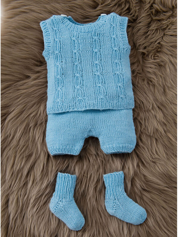 Lana Grossa ЖАКЕТ, БЕЗРУКАВКА, ШТАНИШКИ И НОСКИ Cool Wool Baby