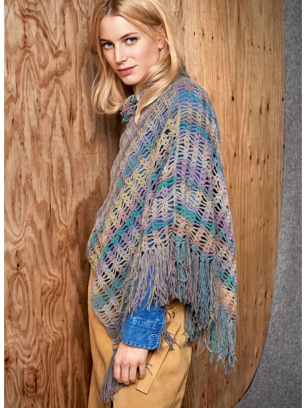 Lana Grossa ПОНЧО С БАХРОМОЙ Cashmere 16 Fine Degradé