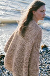 Lana Grossa КАРДИГАН, СВЯЗАННЫЙ ПЛАТОЧНОЙ ВЯЗКОЙ Natural Alpaca Pelo