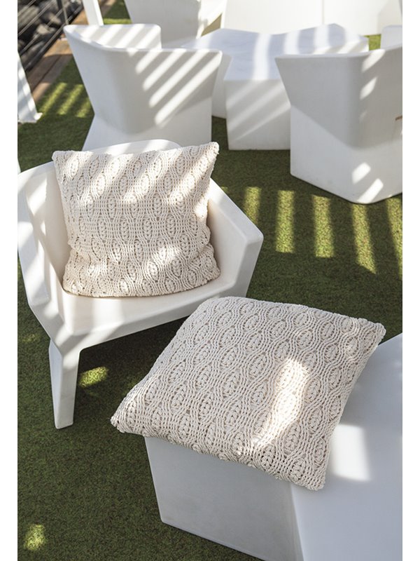 Lana Grossa ЧЕХЛЫ ДЛЯ ПОДУШЕК, ВЫПОЛНЕННЫЕ КРЮЧКОМ Organico