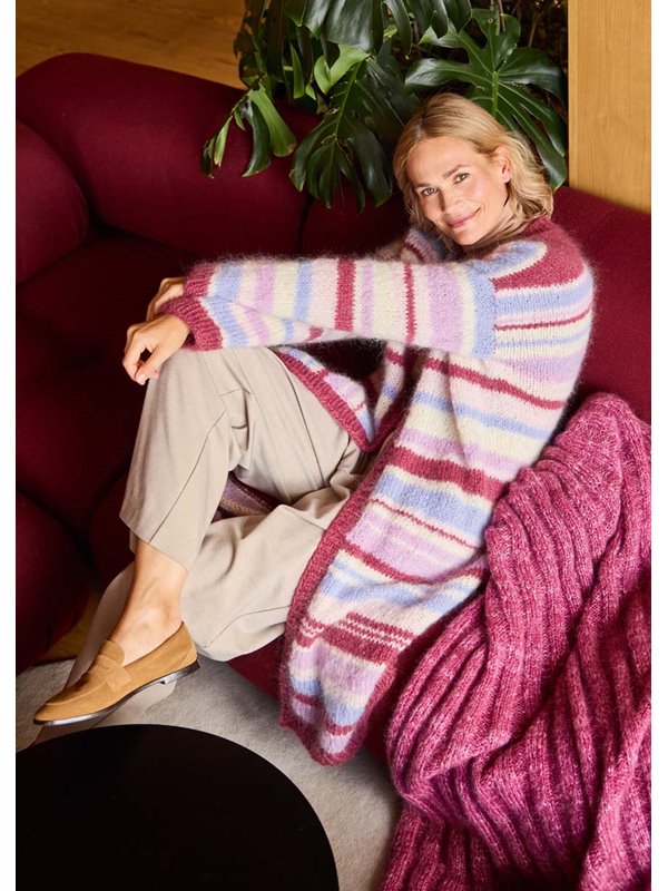 Lana Grossa ПОЛОСАТОЕ ПАЛЬТО, СВЯЗАННОЕ ЛИЦЕВОЙ ГЛАДЬЮ Mohair Moda