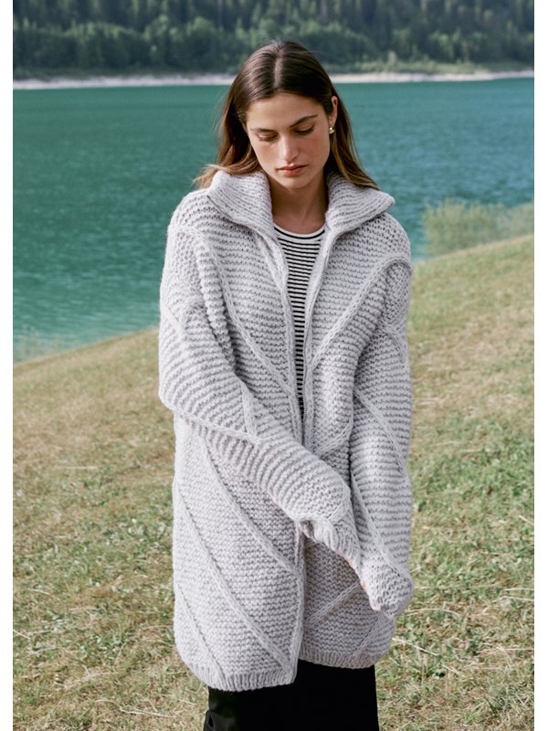 Lana Grossa КОРОТКОЕ ПАЛЬТО Ecopuno Chunky