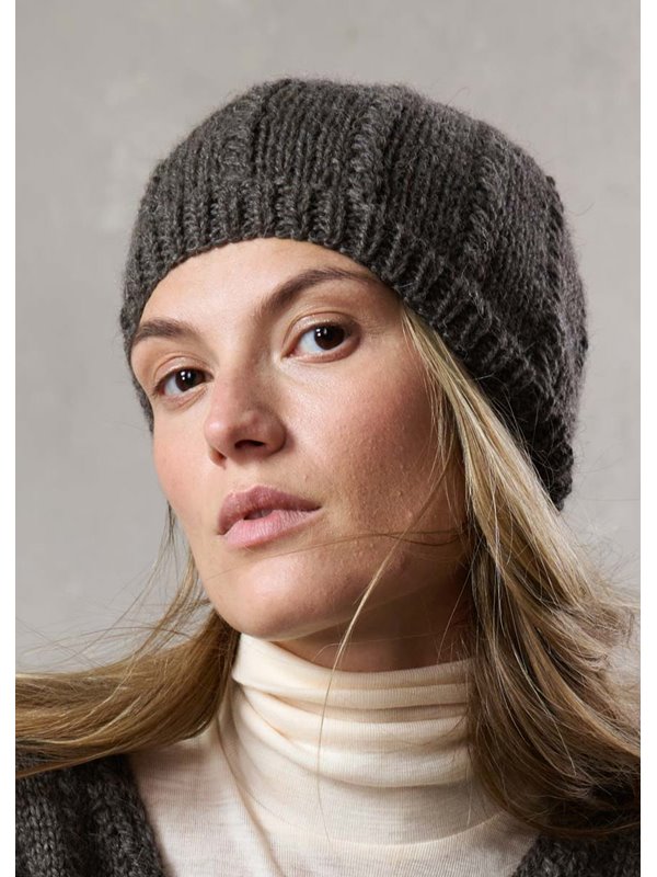 Lana Grossa ШАПКА Natural Lama Chunky